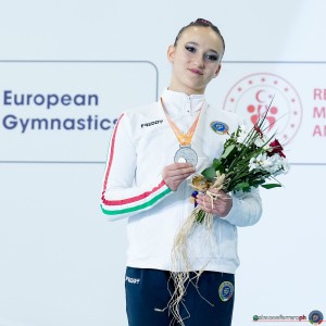 podium ph simone ferraro sfa03376 copia